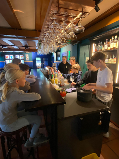 Mocktails mixen im Jokers