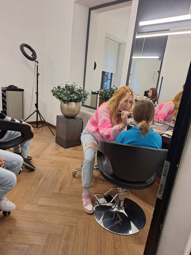 Make up Kurs - Do it yourself 2025